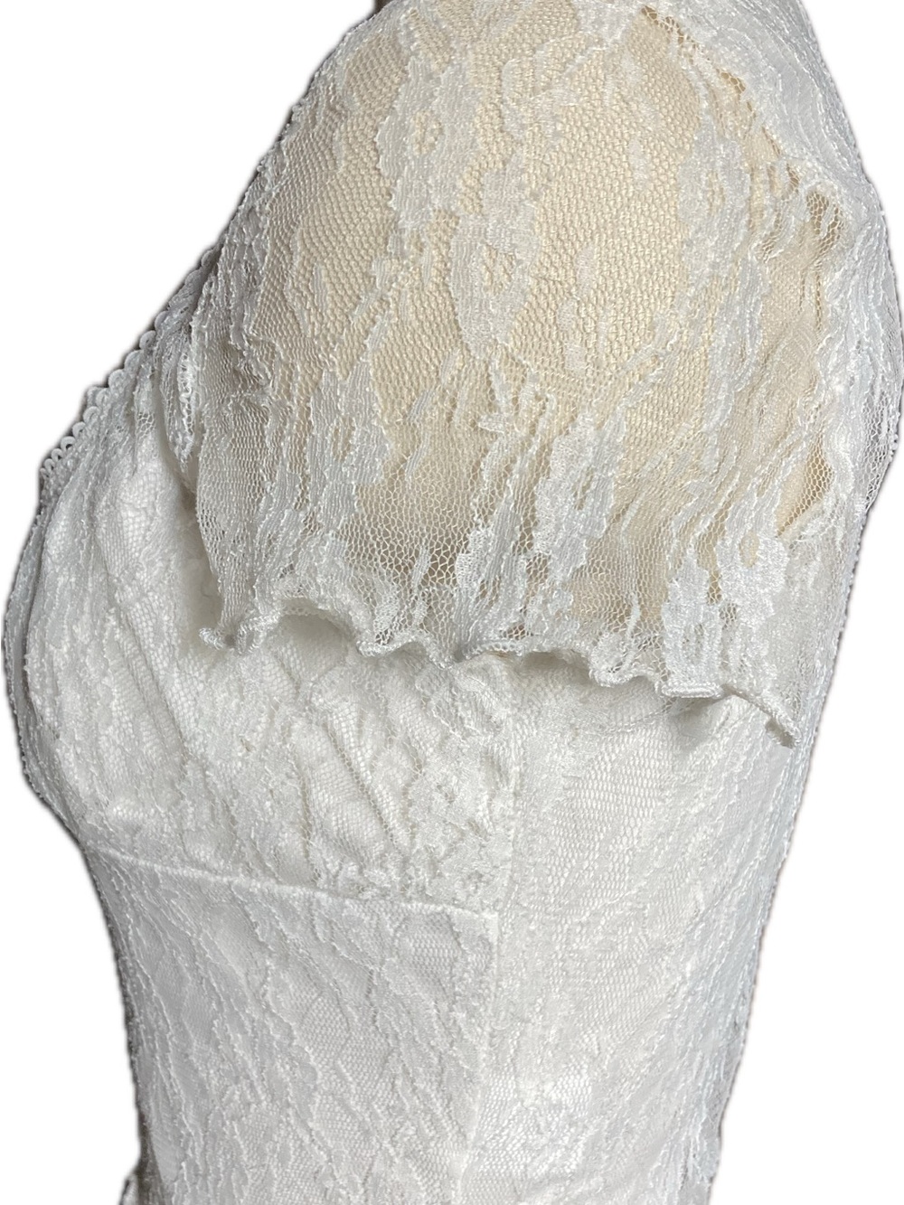 SHEIN White Lace Square-Neck Cropped Top with Yellow Rosette - Picture 2 of 3